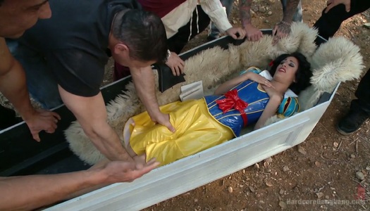 Szex kép: Hófehérke és a hét törpe