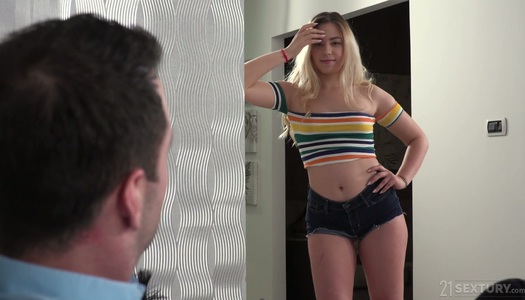 Szex kép: A csajnak anális szexhez és mélytorok szopáshoz van kedve